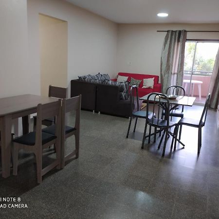 Amplio Y Comodo Apartamento Con Bella Vista En Pleno Centro Ciudad del Este Exteriör bild