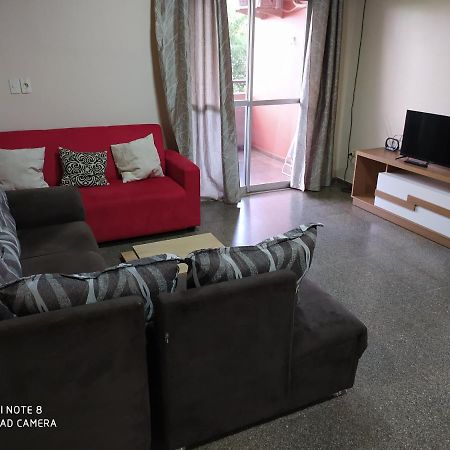 Amplio Y Comodo Apartamento Con Bella Vista En Pleno Centro Ciudad del Este Exteriör bild