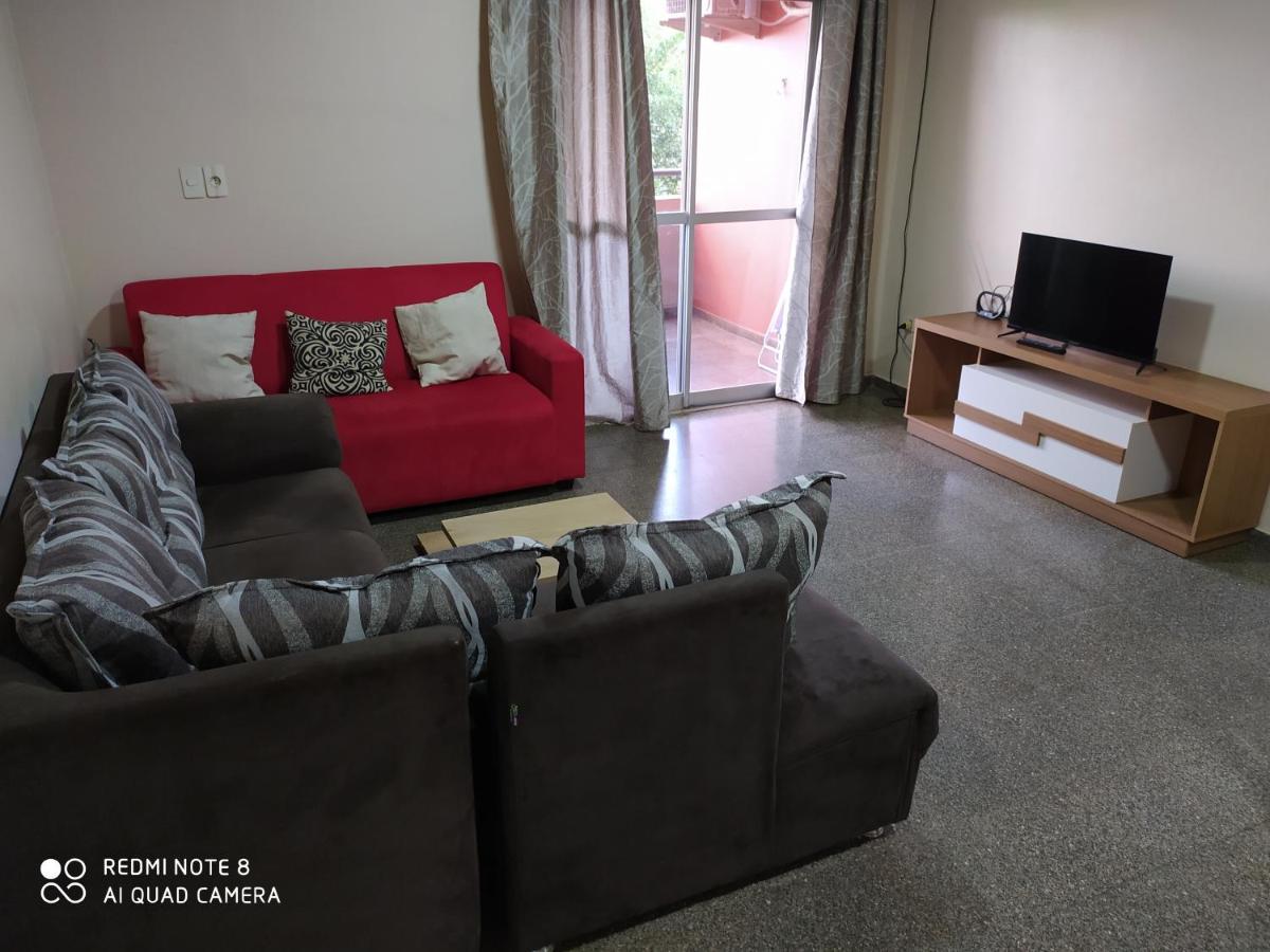 Amplio Y Comodo Apartamento Con Bella Vista En Pleno Centro Ciudad del Este Exteriör bild