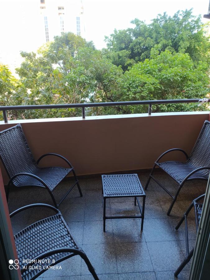 Amplio Y Comodo Apartamento Con Bella Vista En Pleno Centro Ciudad del Este Exteriör bild